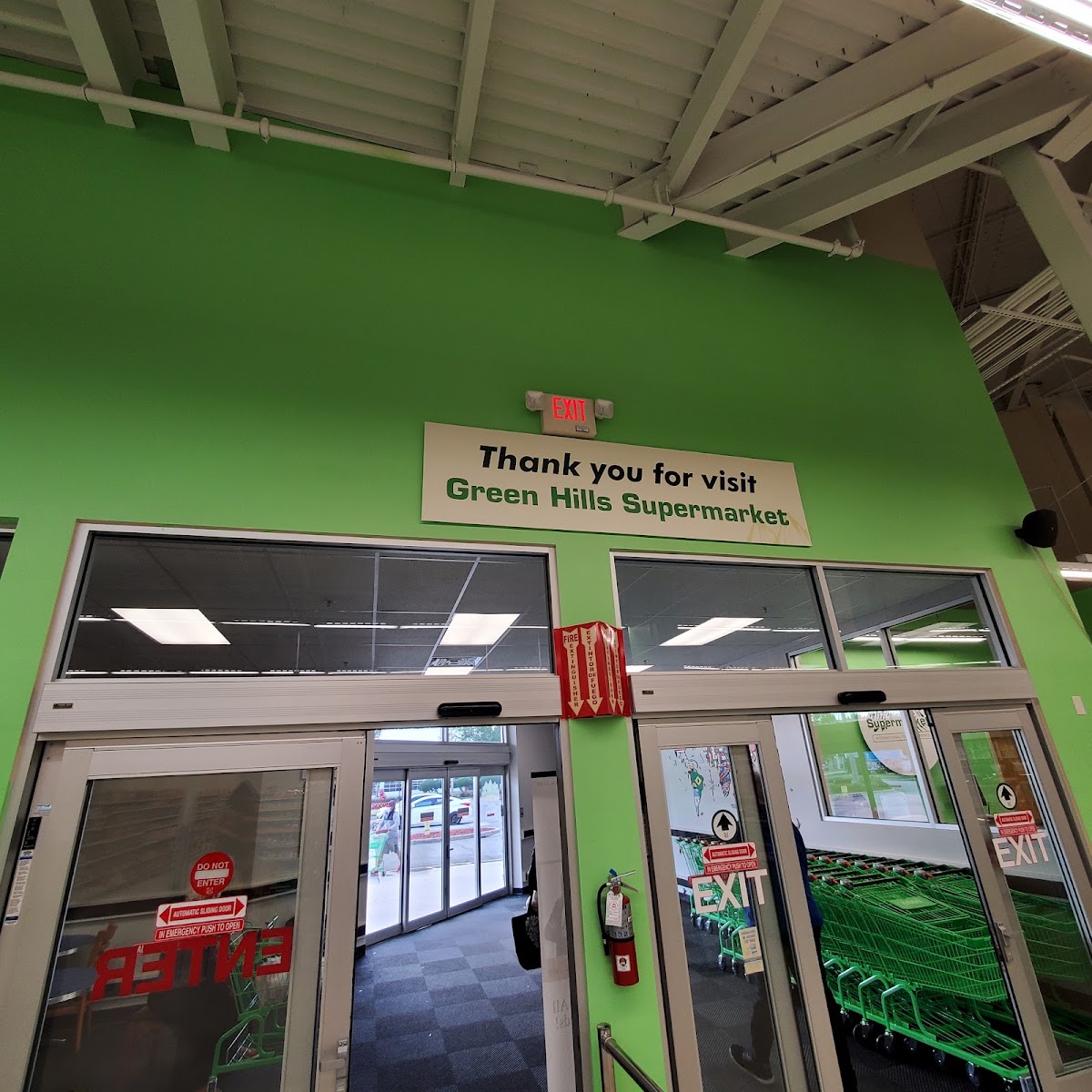 Green Hills Supermarket