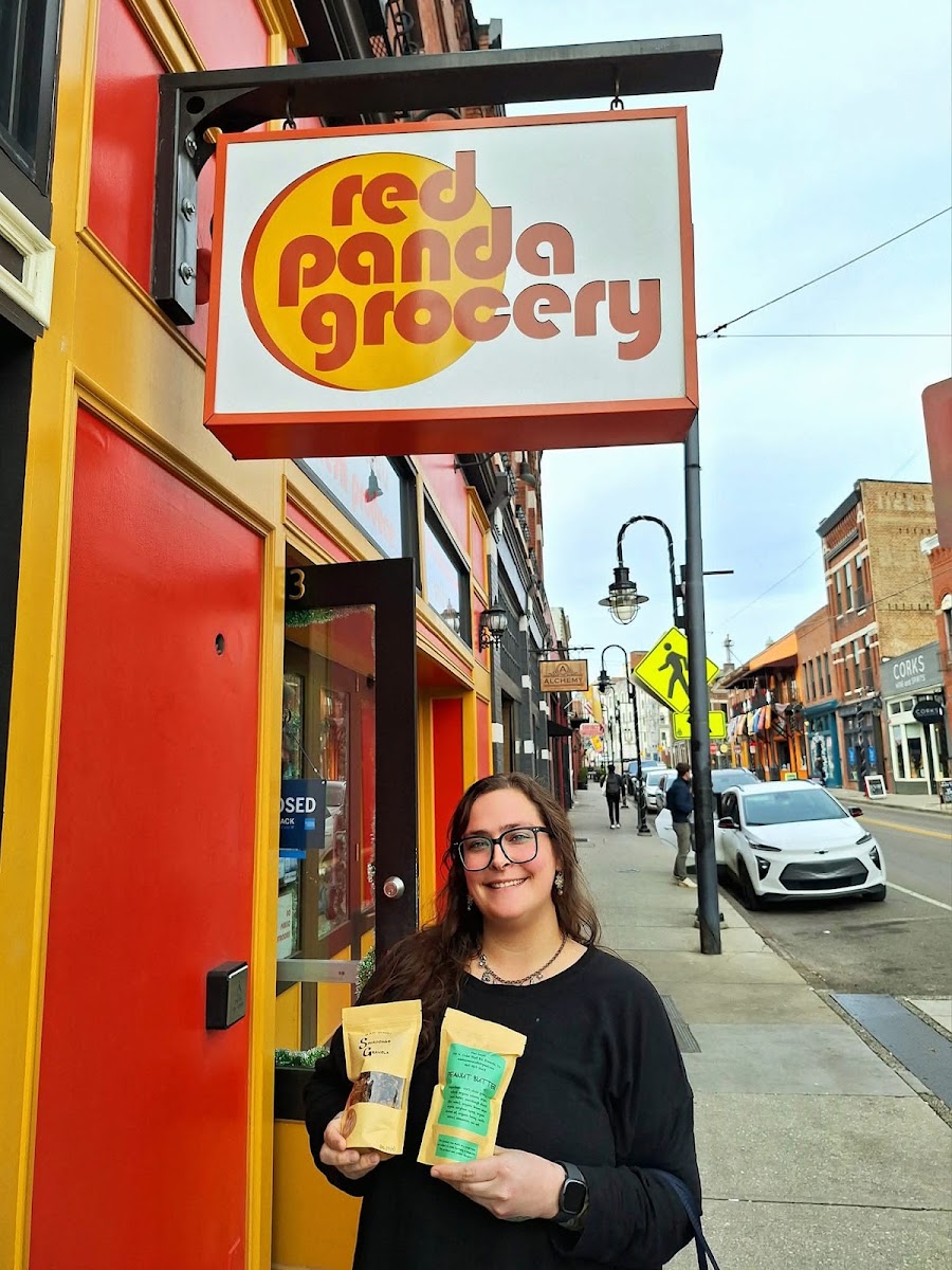 Red Panda Grocery