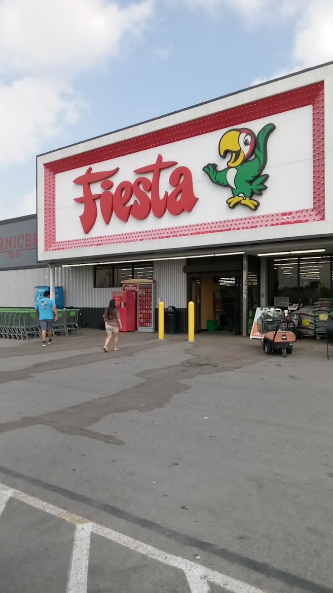 Fiesta Mart #6