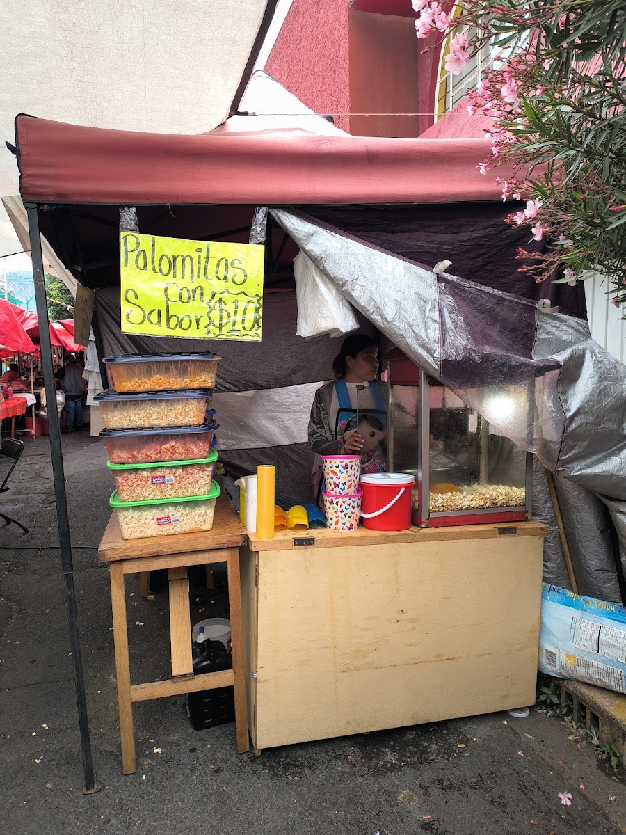 Tianguis Del Sábado