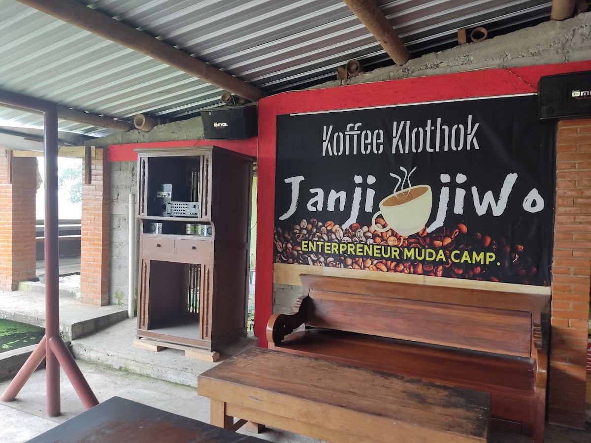 Soto Kudus Cengek