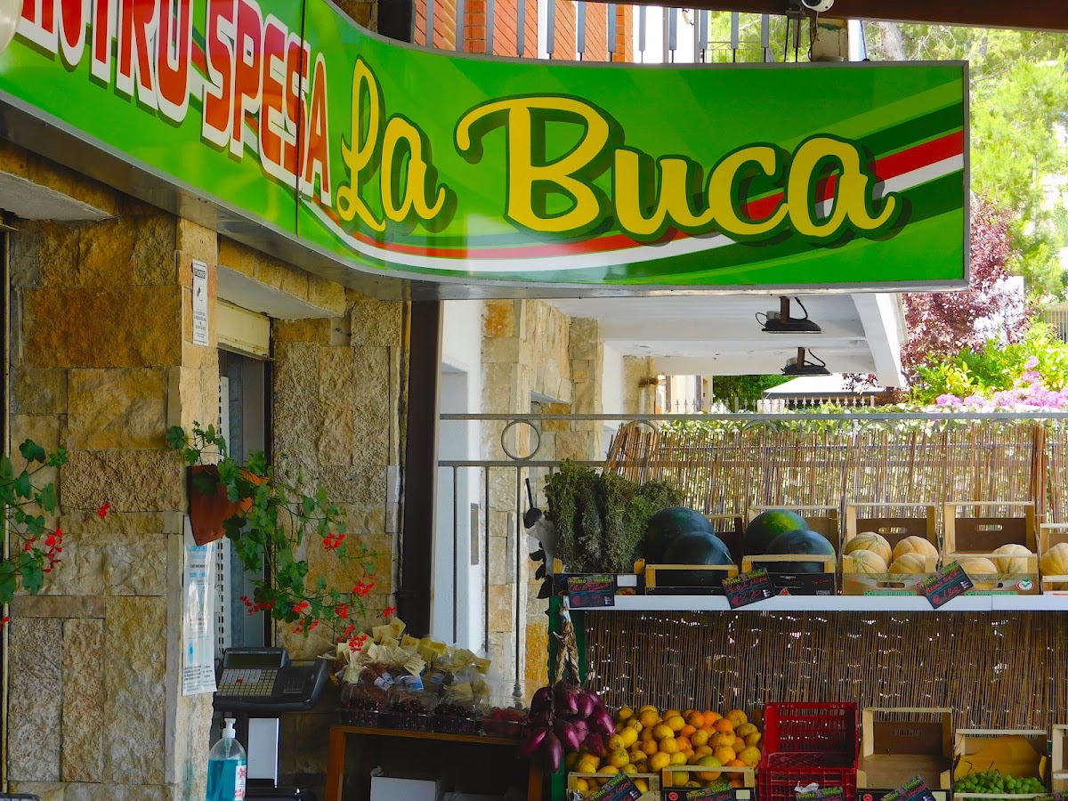 Centro Spesa La Buca