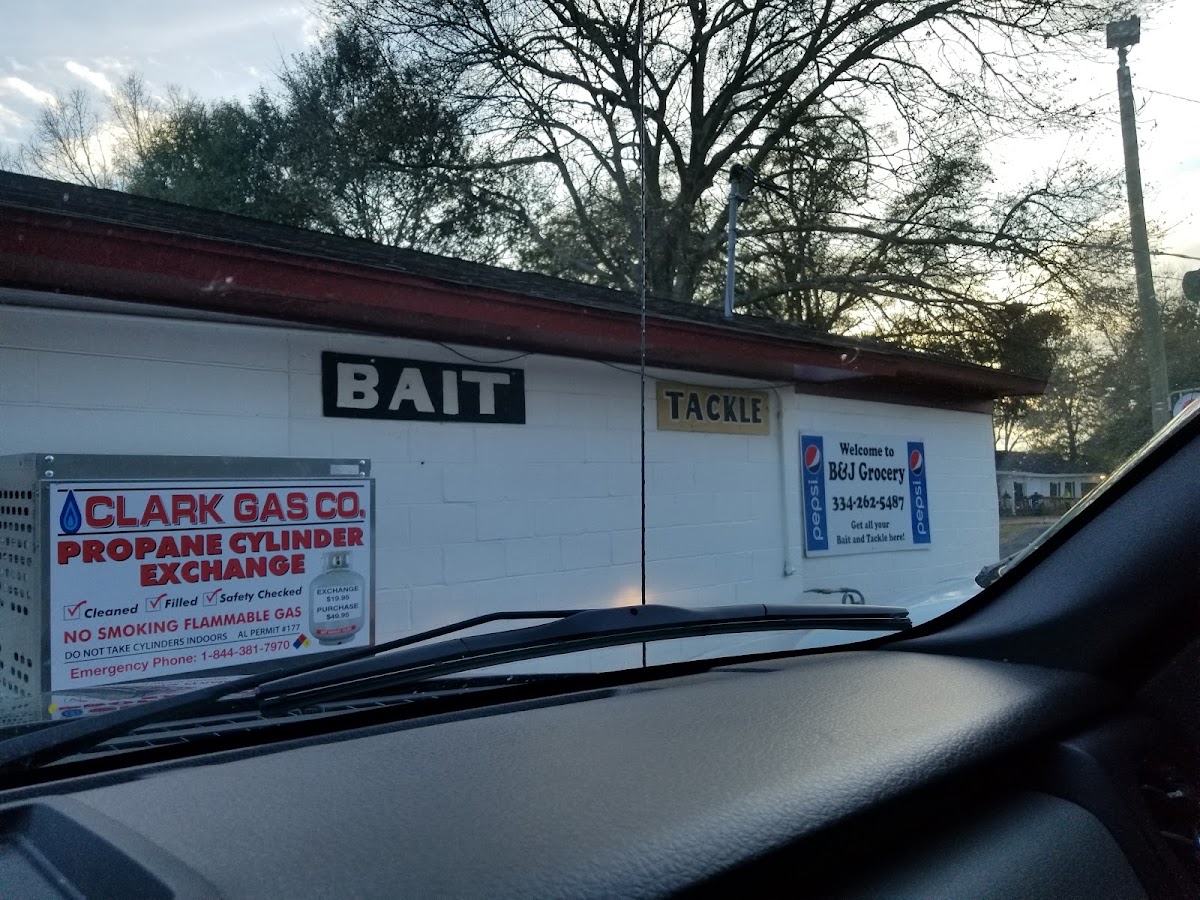 B & J Grocery