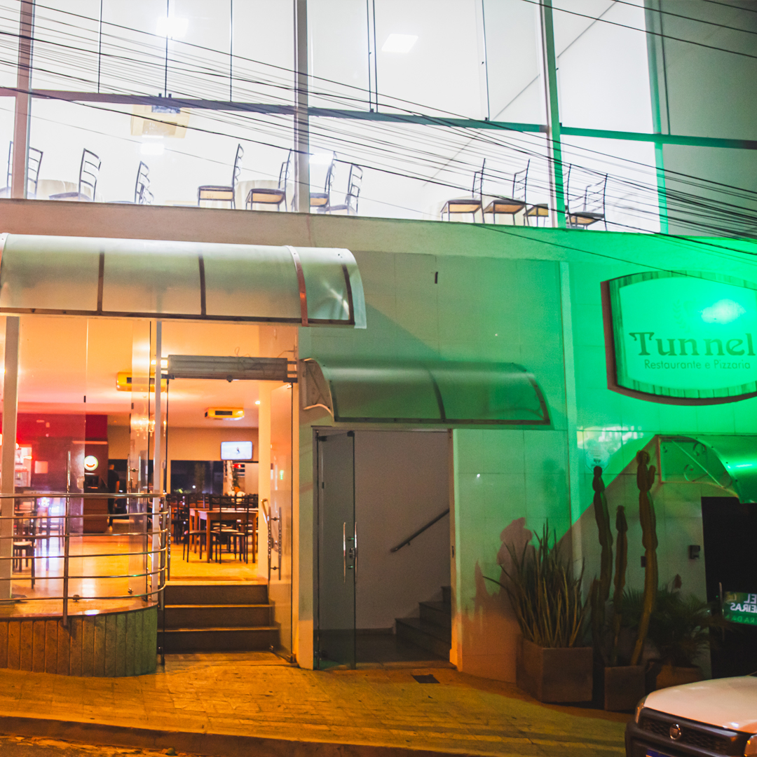 Restaurante e Pizzaria Tunnel