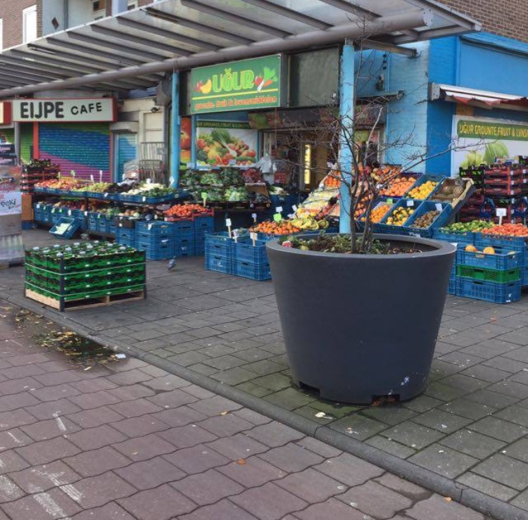 Ugur Groenten Fruit en Levensmiddelen