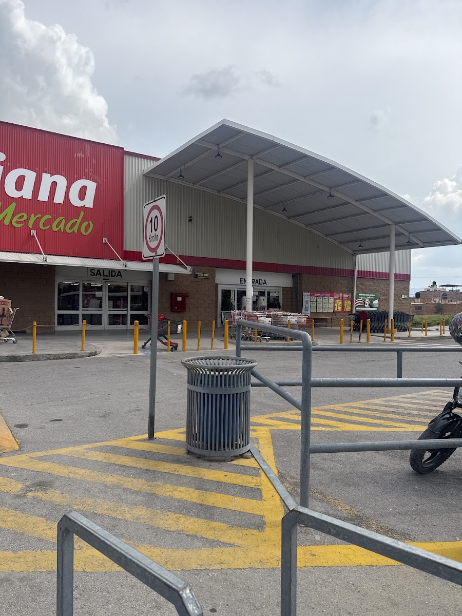 Soriana Mercado Graciano Sanchez