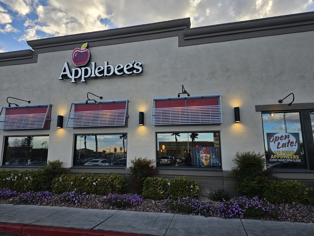 Applebee's Grill + Bar