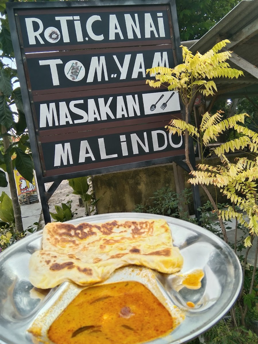 ROTI CANAI TOM YAM MALINDO