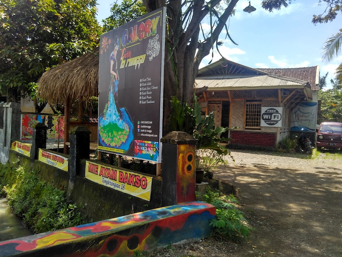 Tongkrongan18 'karena lokal lebih nyaman'