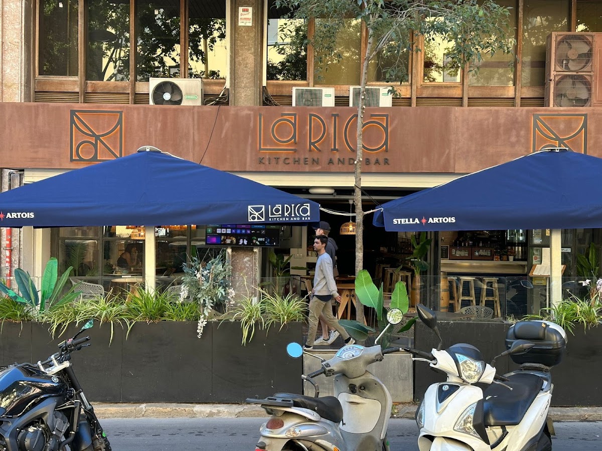 La Rica Kitchen & Bar
