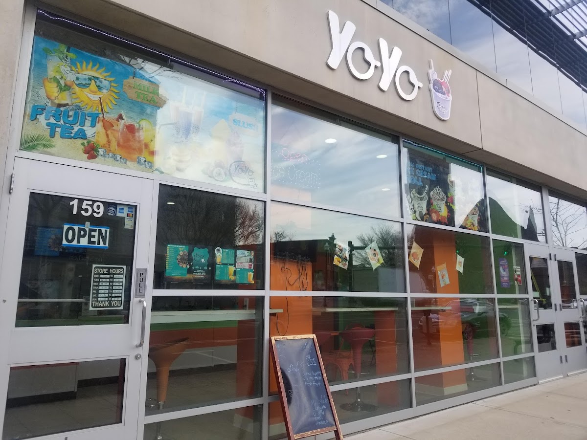 YoYo Thai Ice Cream Roll