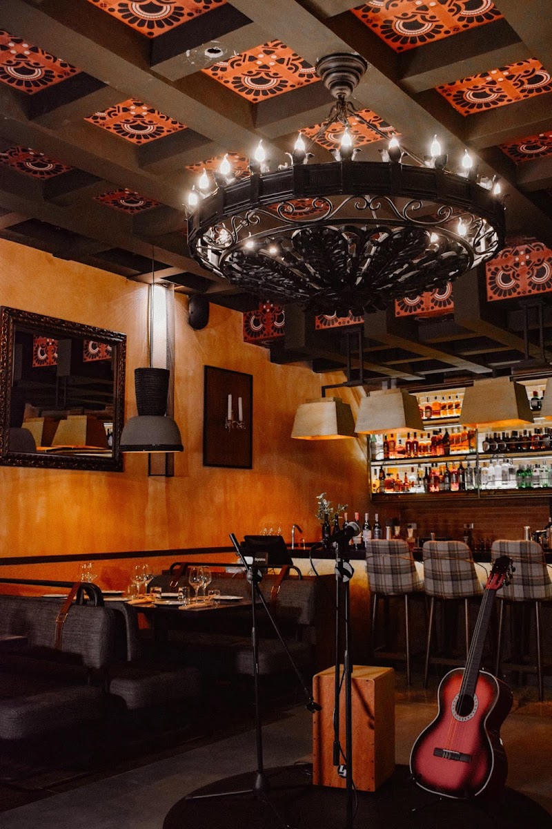 Restaurante Rojo Madrid