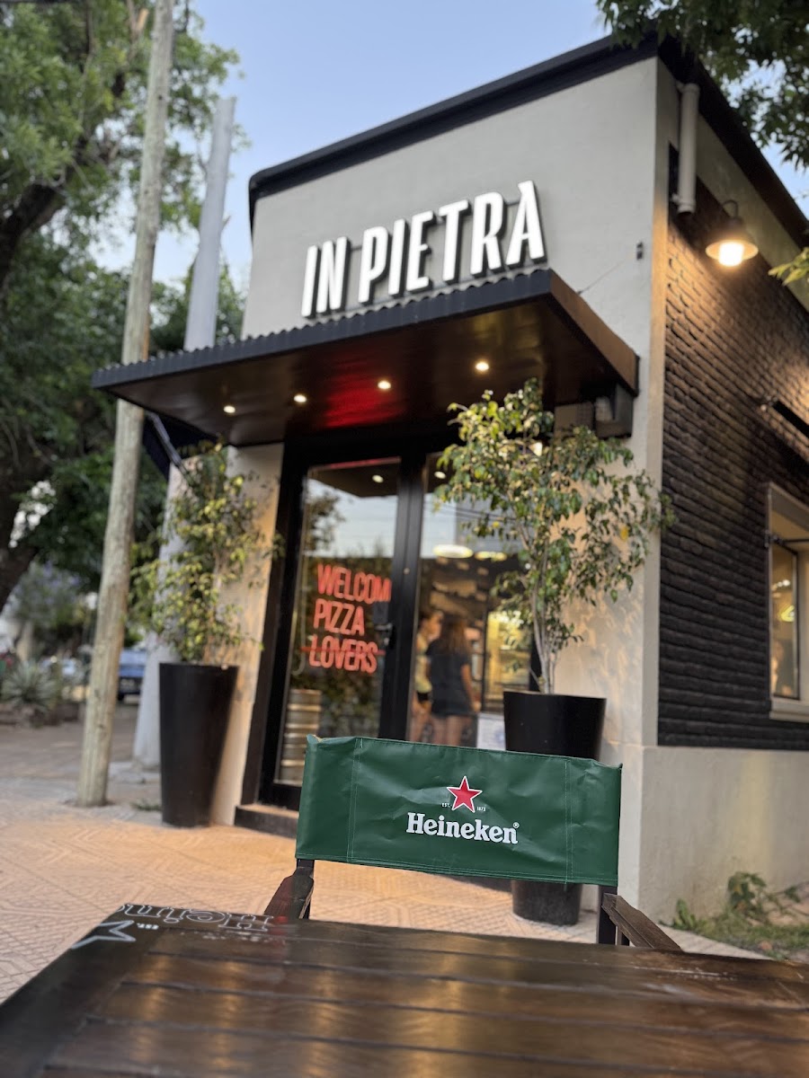 In Pietra Pizza y Pasta