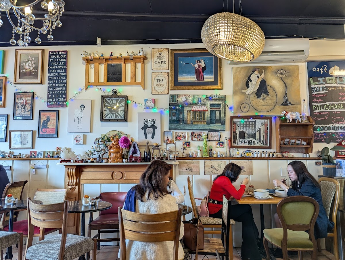 Cafe Paris