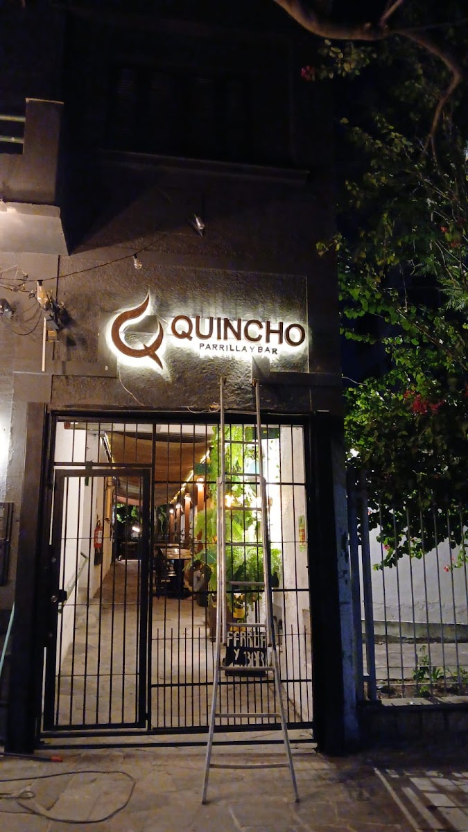 Quincho Parrilla y Bar