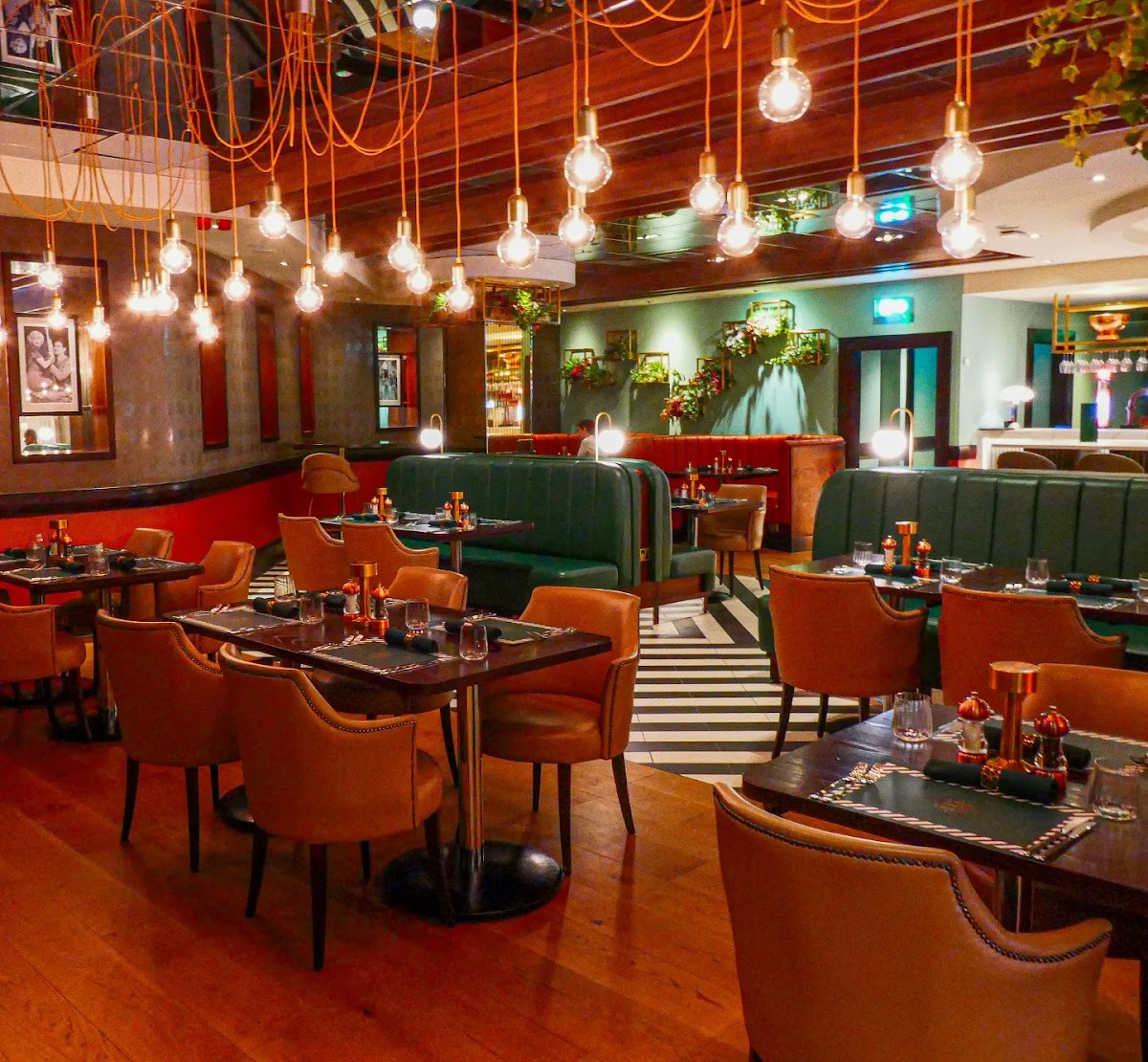 The Upper Deck Bar & Grill