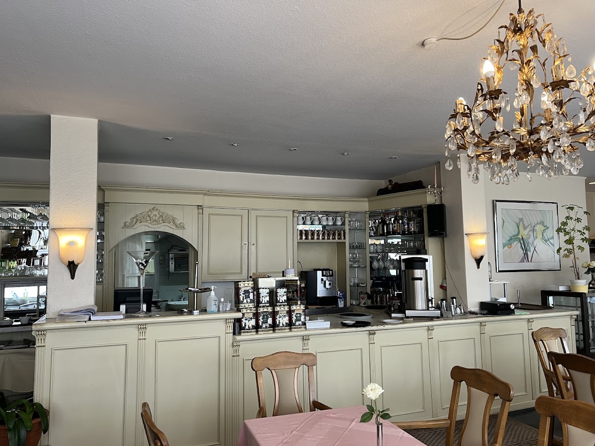 Cafe Harmonie