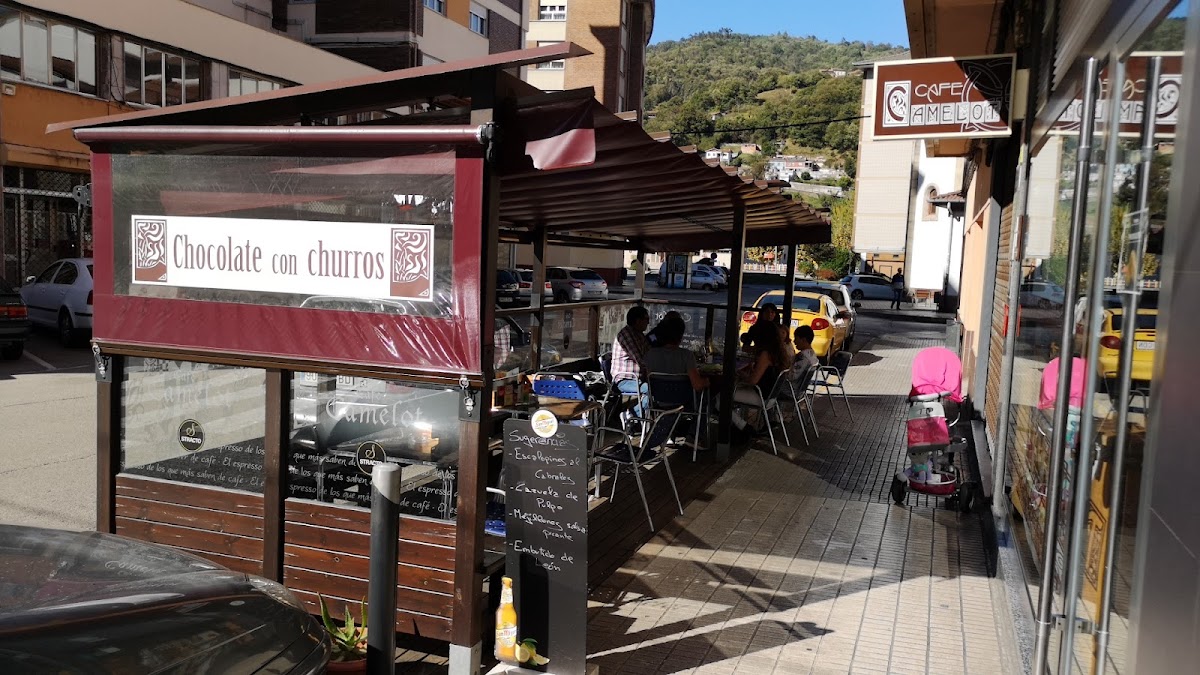 Café Camelot
