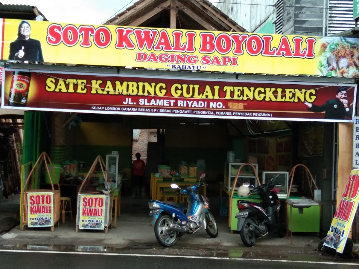 Soto Kwali Boyolali & Mie Ayam Bakso Pak Brewok