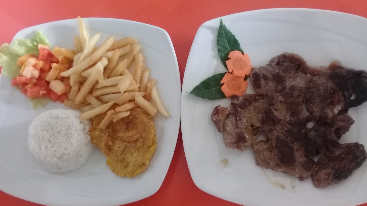 Asadero - El Rey del Pollo Guatecano