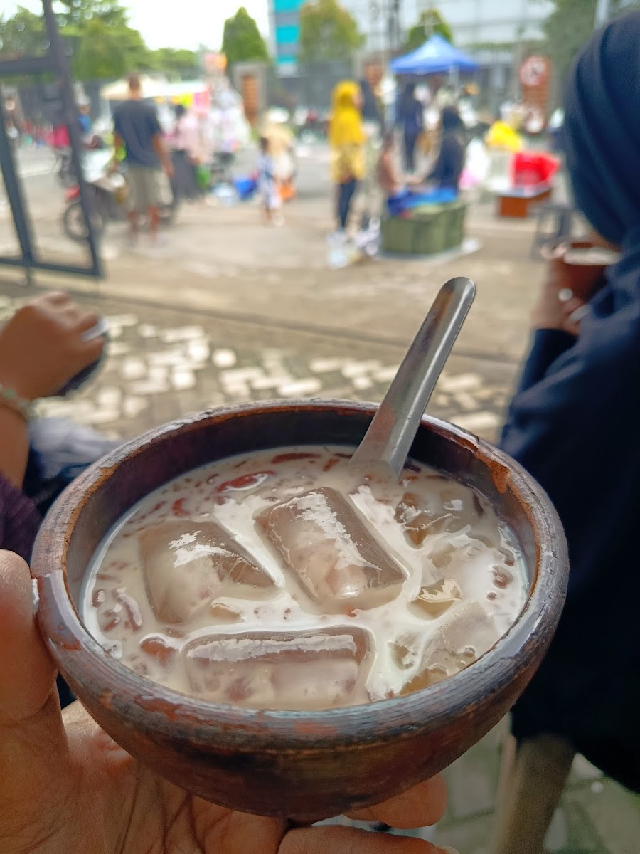 Es Dawet 354 Pak Hardoyo