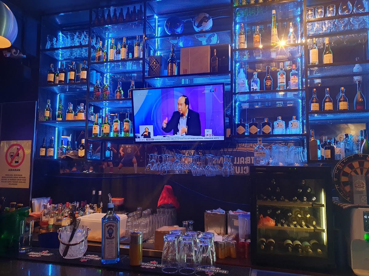 Dribble Pub & Bistro