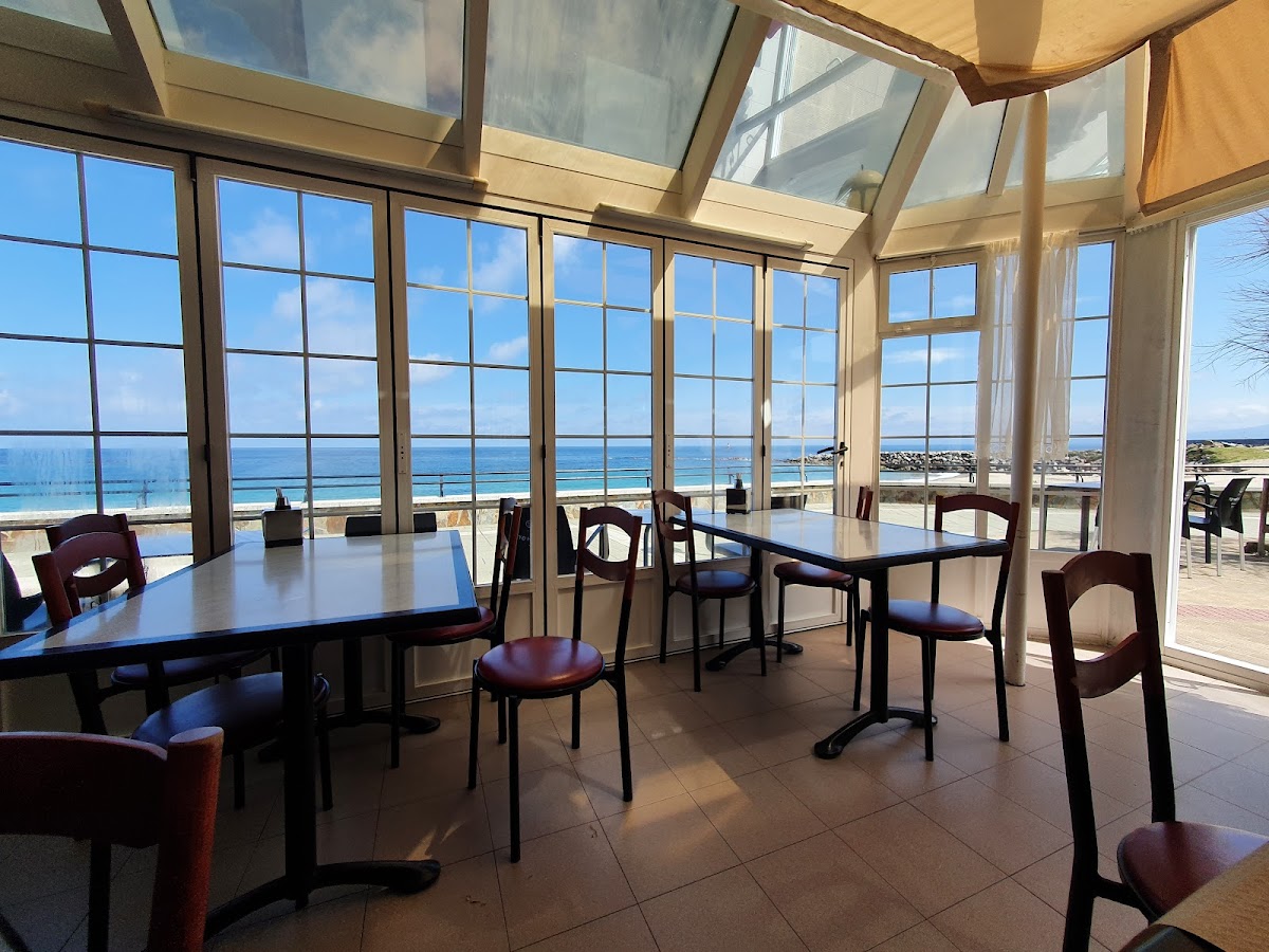 Breakwater restaurant