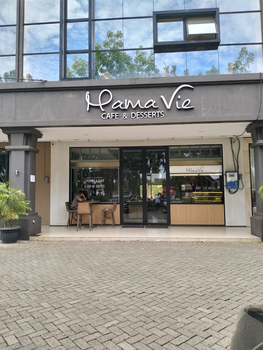 Mamavie Cafe - Ring road