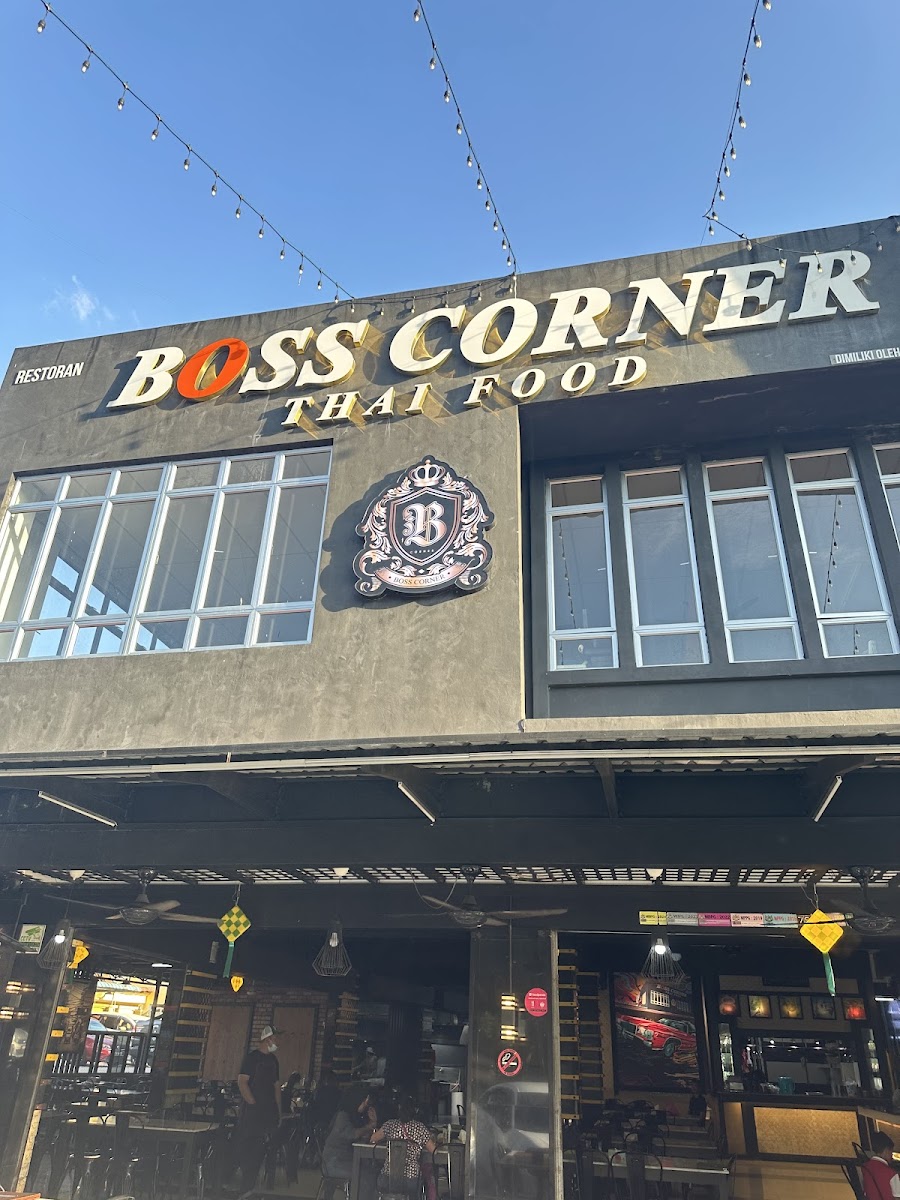 Boss Corner