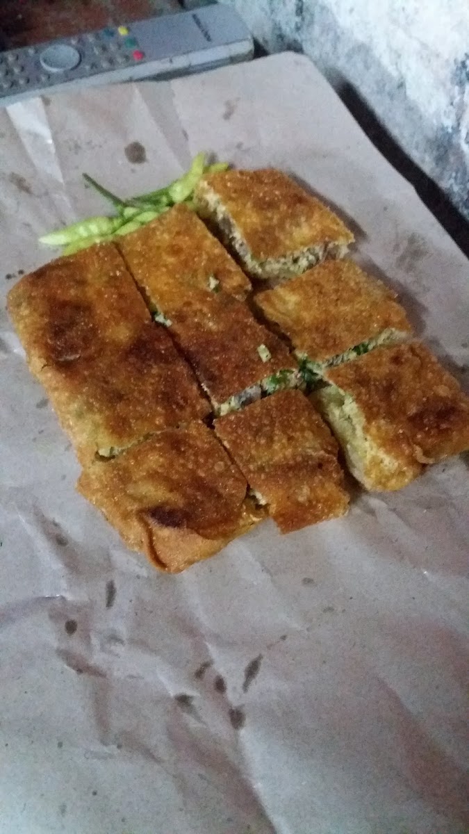 Martabak Telor dan Kue Bandung Teguh Manggala