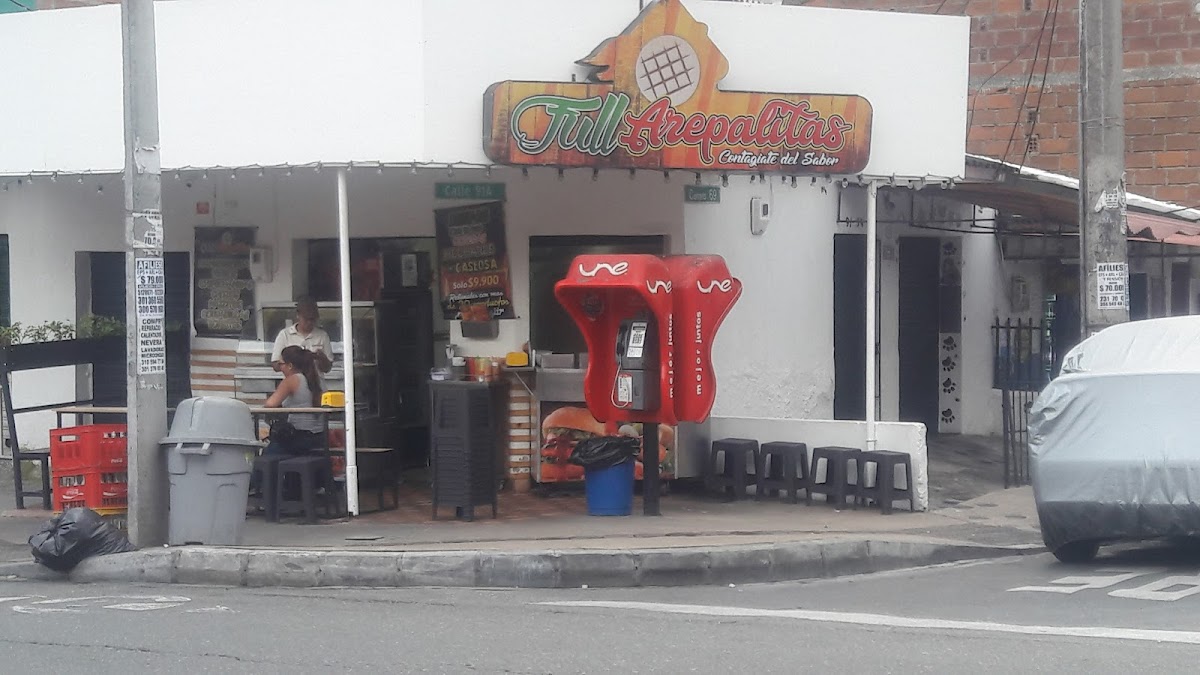 Full Arepa Alitas