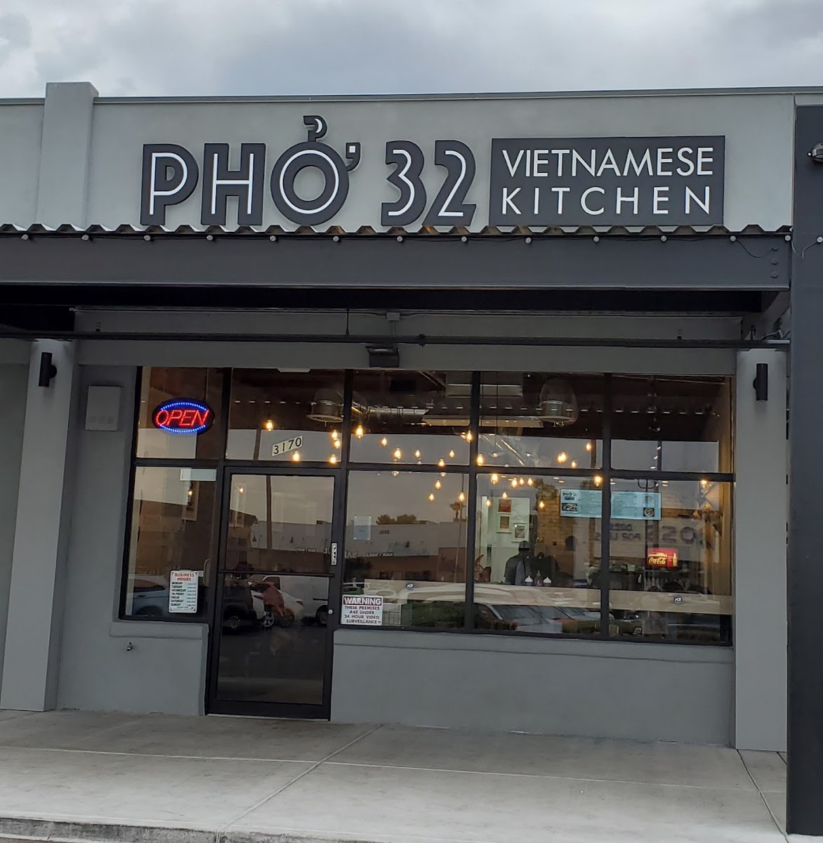 Phở 32 Vietnamese Kitchen