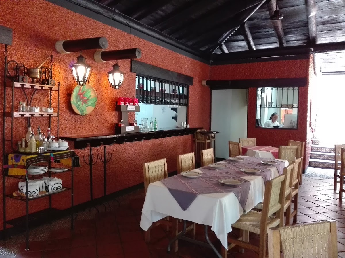 Restaurante Maya Cañada