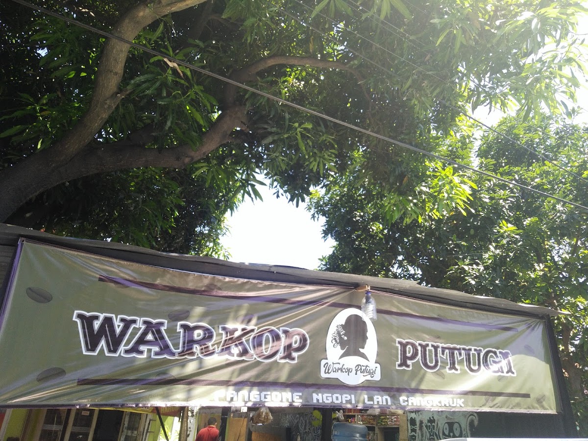 Warkop Putugi