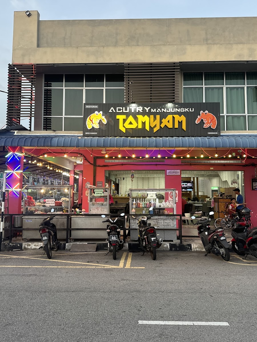 Restoran Acutry Manjungku Tomyam