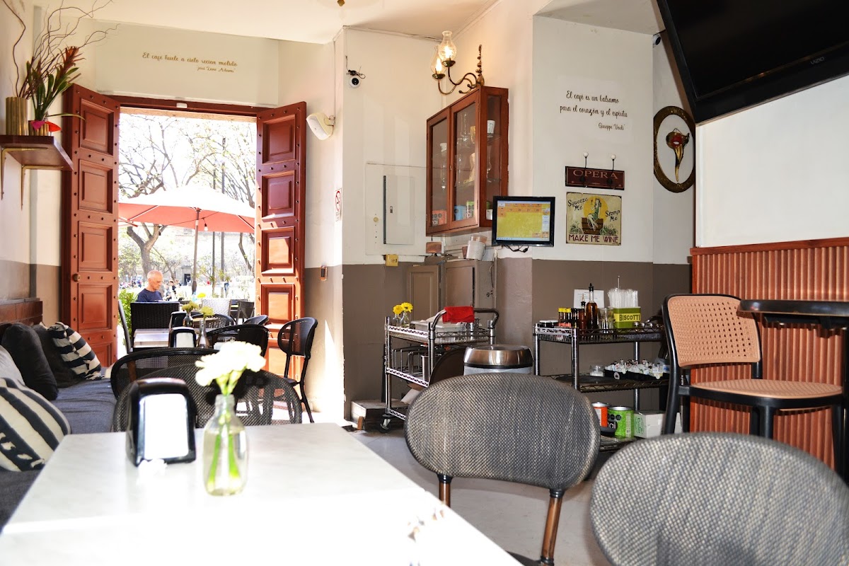 Café Boutique Teatro Degollado