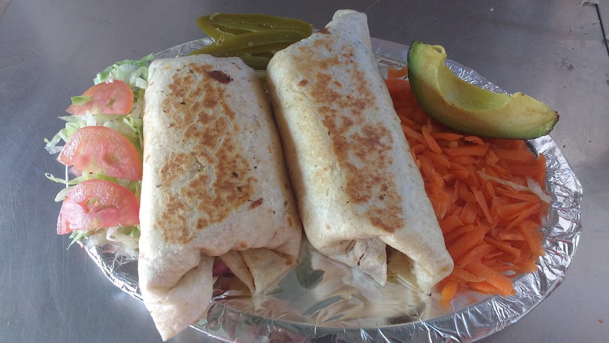 El Yonque (Lonchera Tortas, Jugos y Licuados)