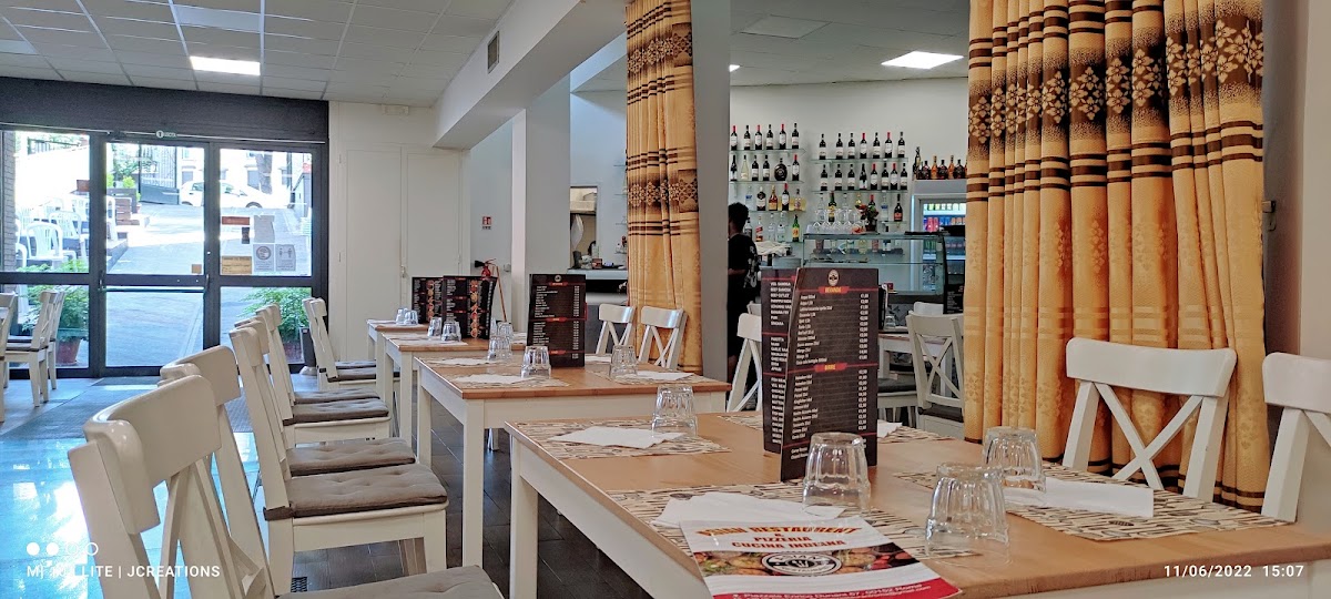 Asian Restaurant e Pizzeria