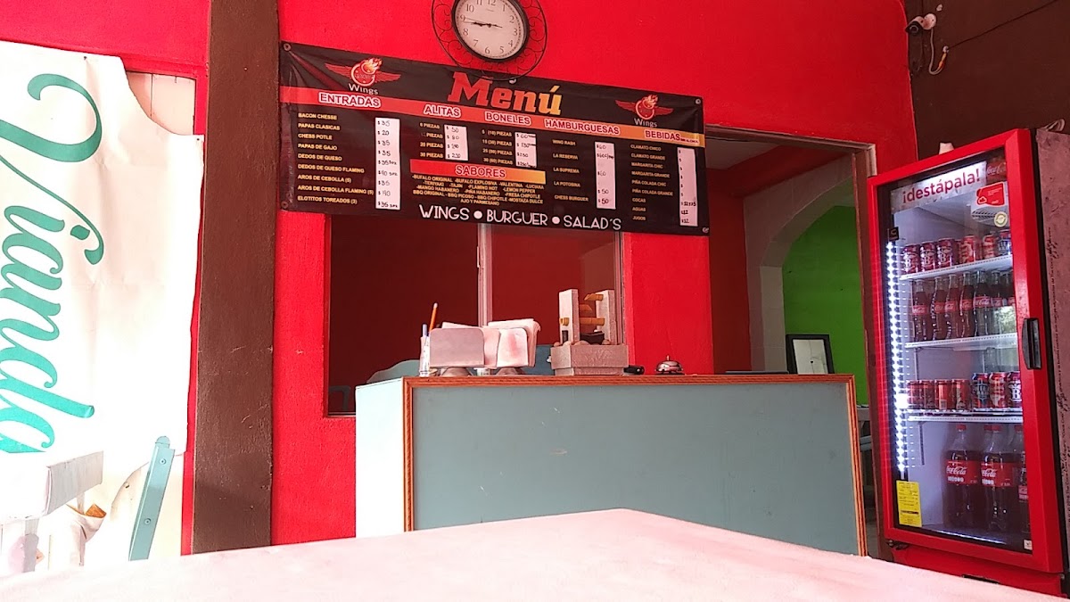La Reserva Wings