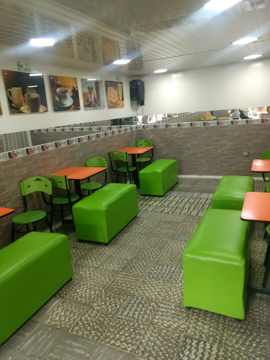 CAFETERIA LAS DELICIAS DE CALVIN