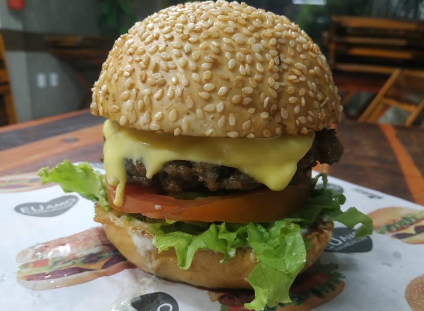 Estevam Food