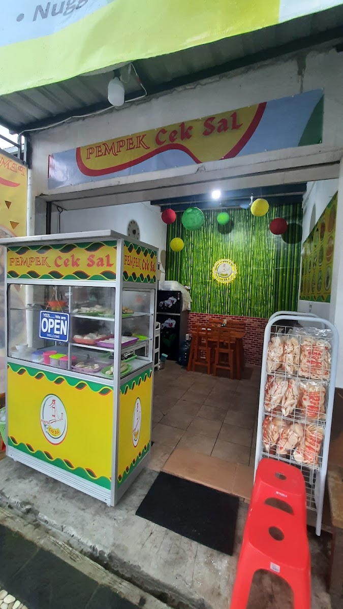 Pempek Cek SaL