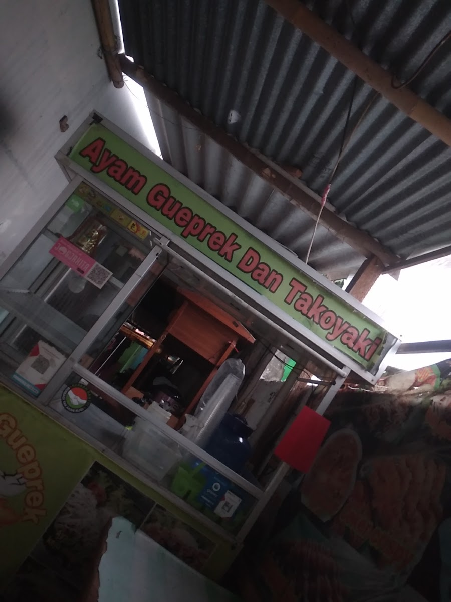Ayam Geprek Adi Pawiro