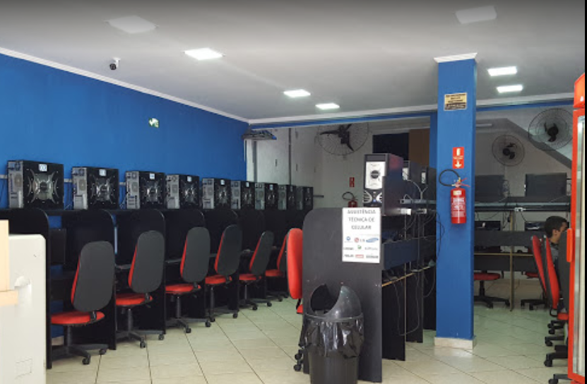 Maggic Lan House