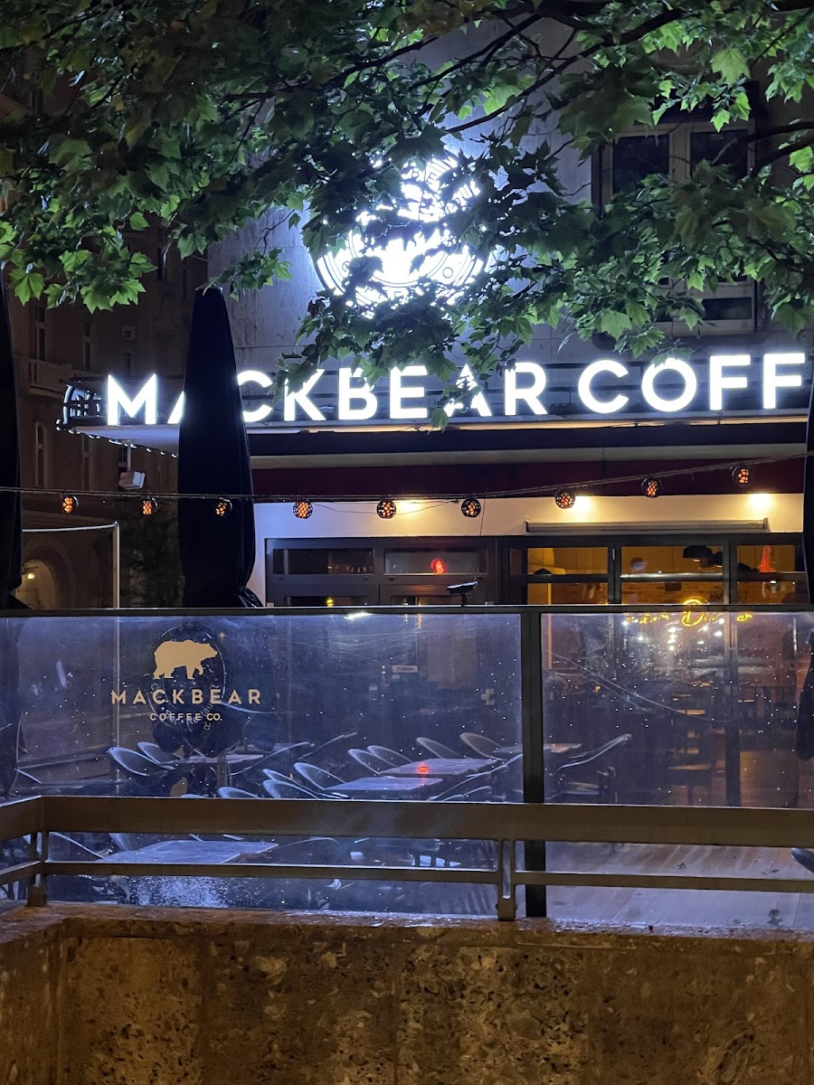Mackbear Coffee Co.