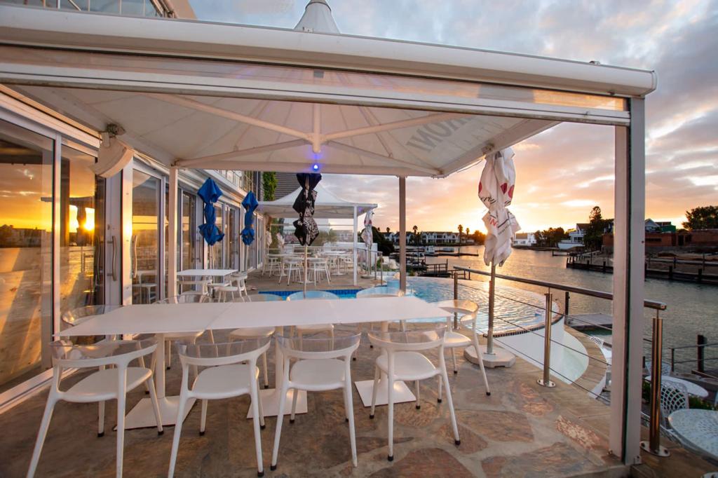 Big Time Taverna