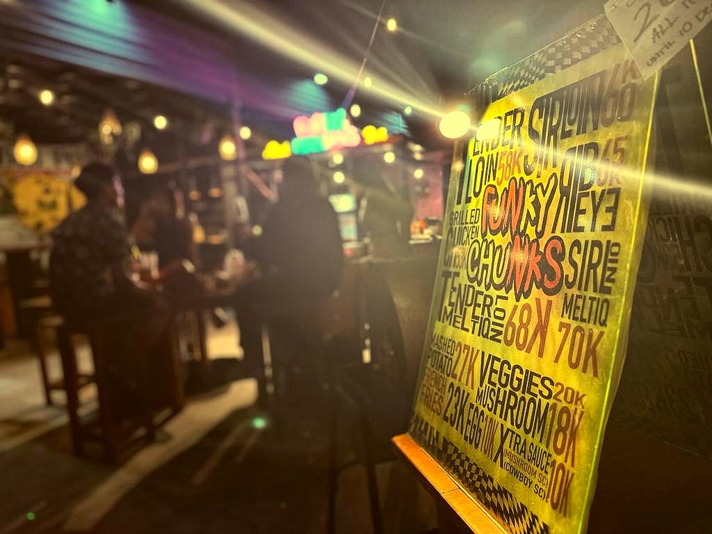 Funky chunks steak bar