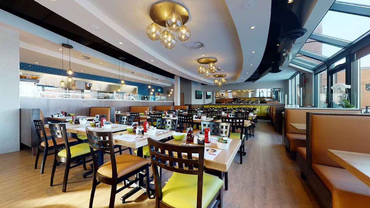 Petinos Boucherville