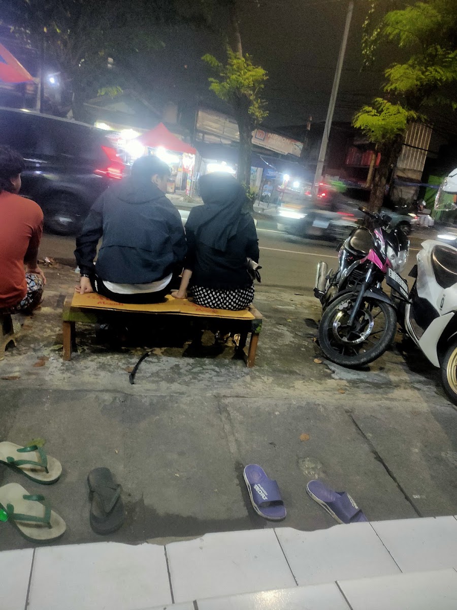 Warteg Bahari