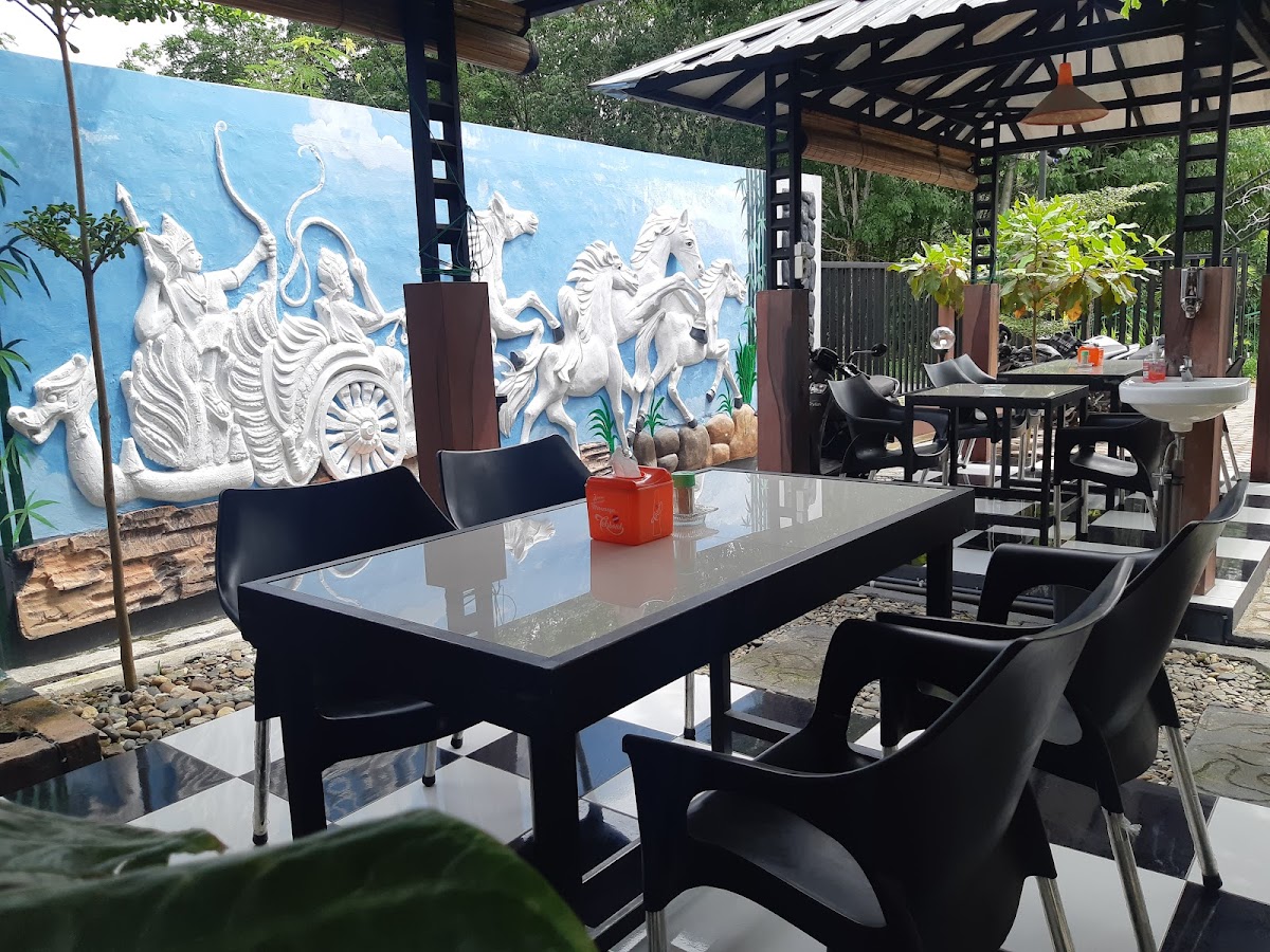 Pondok Bang Haji Cafe&Resto